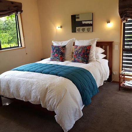 Alpine Rock B&B เทอาเนา ภายนอก รูปภาพ