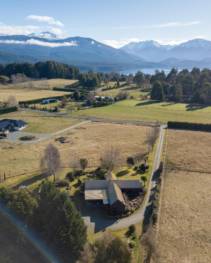 Alpine Rock B&B เทอาเนา ภายนอก รูปภาพ