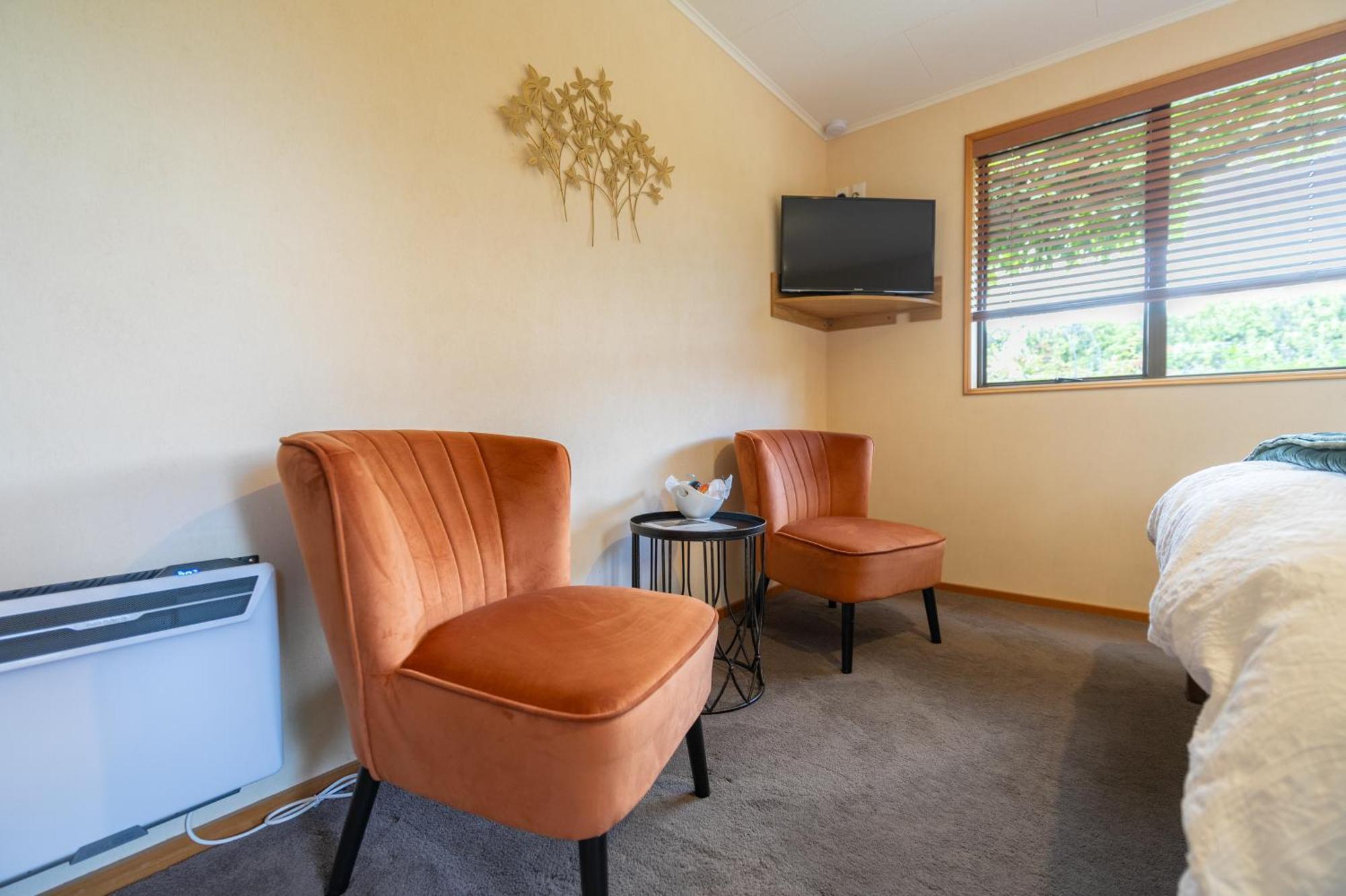 Alpine Rock B&B เทอาเนา ภายนอก รูปภาพ