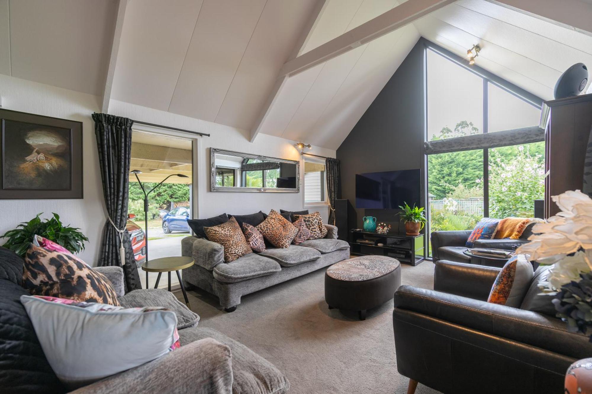 Alpine Rock B&B เทอาเนา ภายนอก รูปภาพ